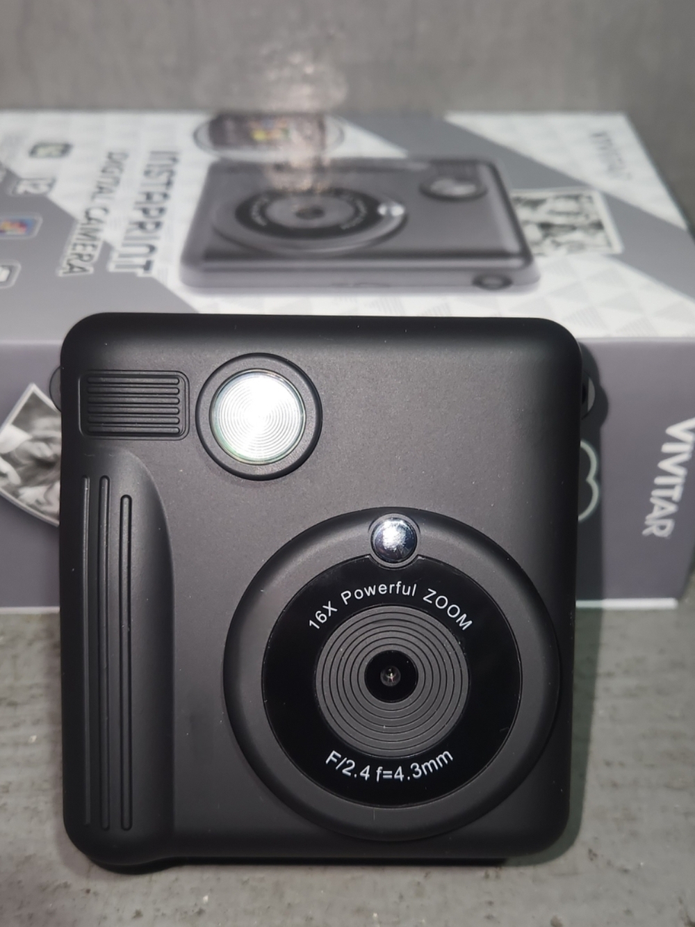 Compact Black Square Digital Camera - 16X Zoom